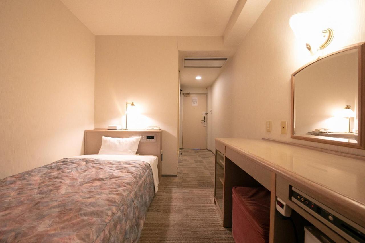 Miyakonojō Main Hotel - Vacation Stay 82545 מראה חיצוני תמונה