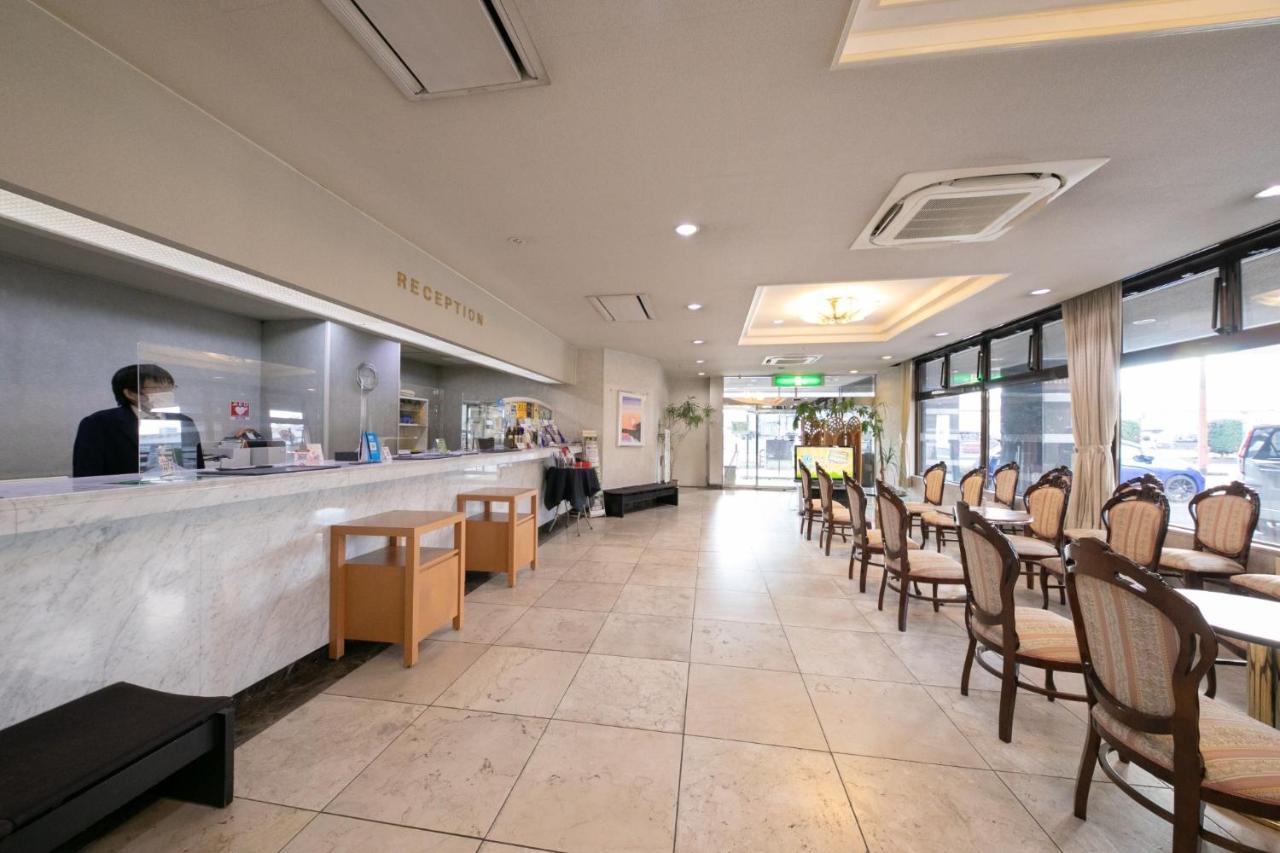 Miyakonojō Main Hotel - Vacation Stay 82545 מראה חיצוני תמונה